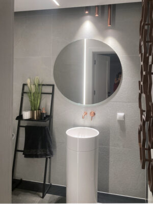 zmiana z kuchni na łazienkę